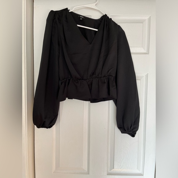 Express Black Halter Top - Picture 5 of 11